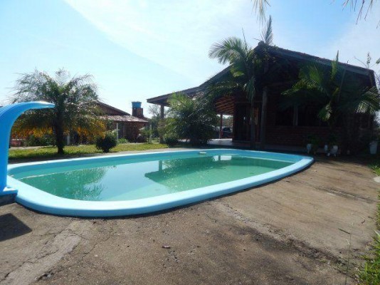 Casa em Condomínio Rancho Alegre Lagoa Pesca/Banho Águas Claras
