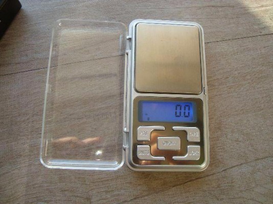 Mini balança digital de alta precisão portátil pesa de 0,1g até 500g- OURIVES