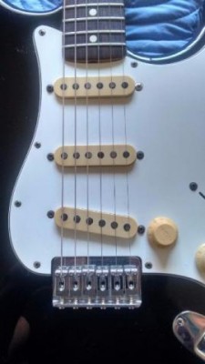 Fender stratocaster 82 dan smith U.S.A.Blues/rock