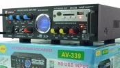 Amplificador 600W Mixer 4 Canais Usb Mp3 Equalizador Efeito Digital Voz Controle Sem Fio